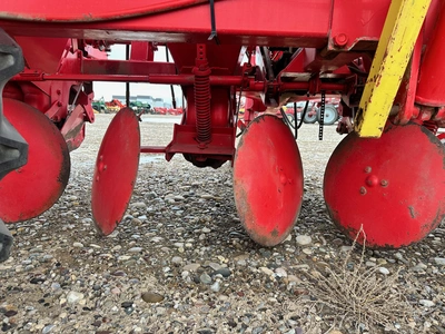 Used _UNKNOWN_ _UNKNOWN_ Planters Idaho US | Tri-Steel Manufacturing #1557157