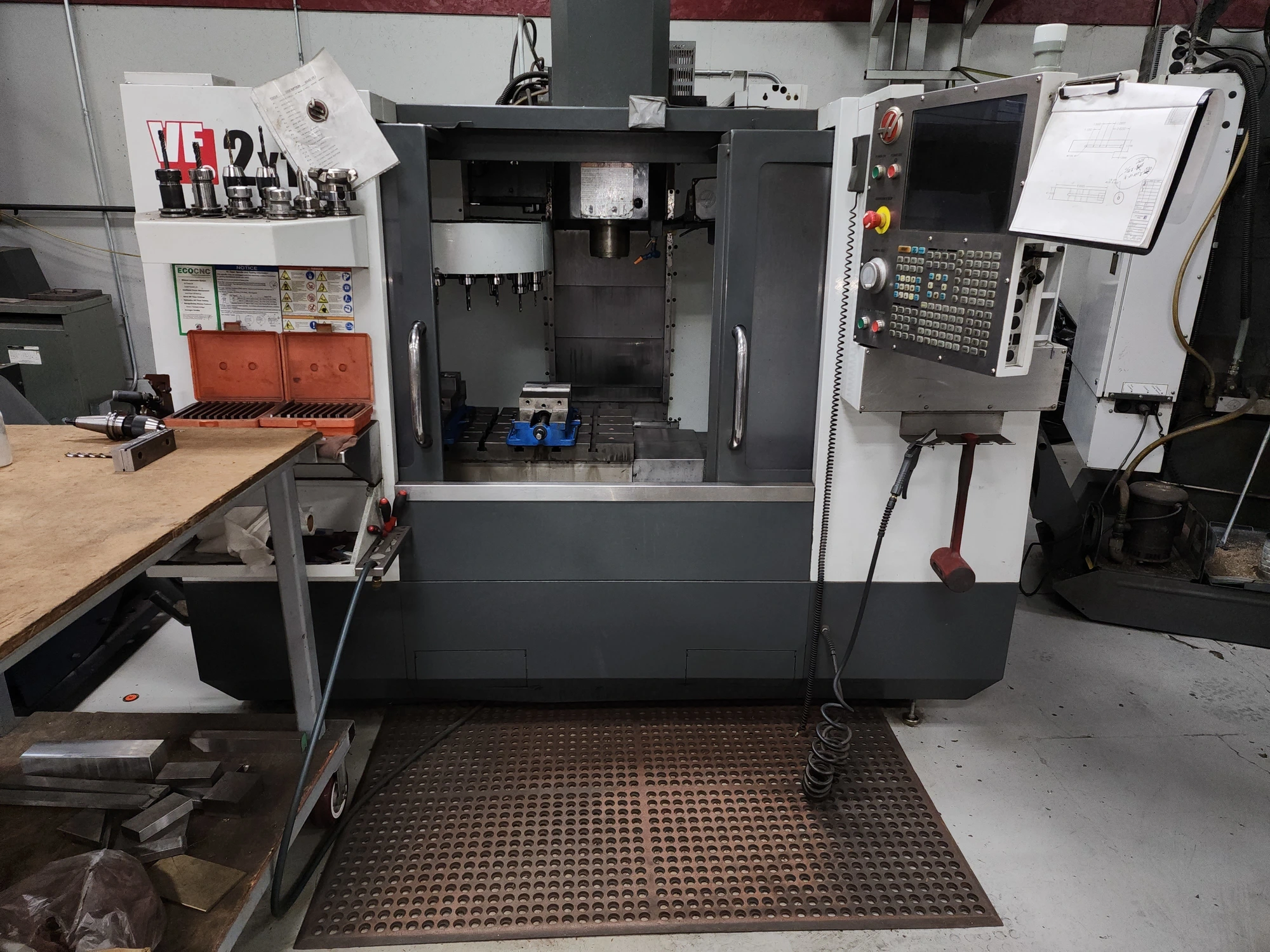 USED 2010 HAAS VF-2YT