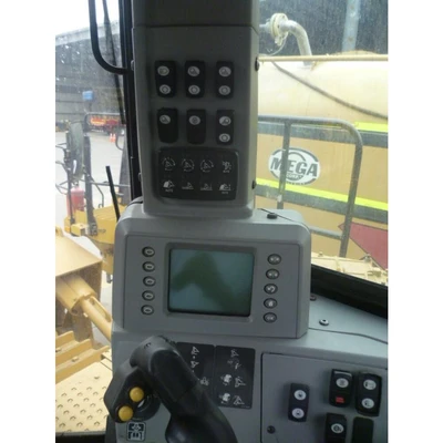 USED 2012 CATERPILLAR D11T