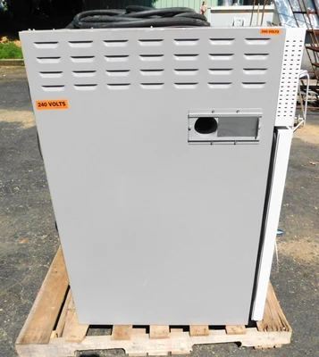 USED VWR SCIENTIFIC OVEN 1380 FM