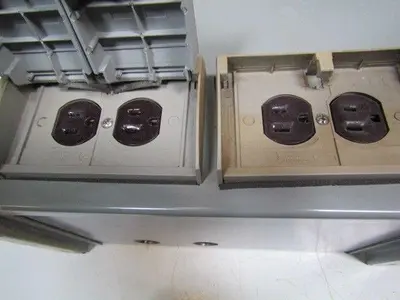 Daykin GPFS-05 Enclosed Transformer Disconnect 1000VA 480V Pri 120V Sec 1PH