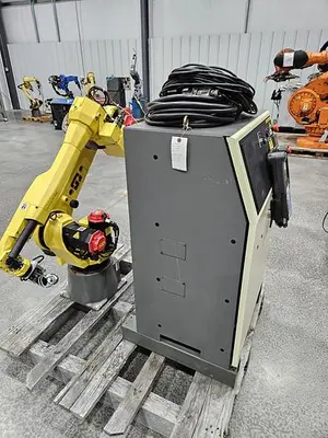 USED 2010 FANUC M-20IA/10L