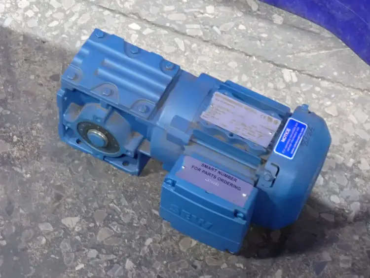 Used SEW EURODRIVE WA30DRS7154 Motors (misc) | HGR 24 #734738