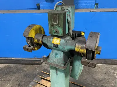 Used BALDOR M00 M88/197 Pedestal Type Grinders (Double End) Ohio US | HGR 24 #1580169