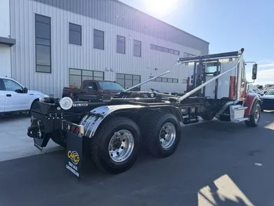 Used 2023 FREIGHTLINER 122SD SWAPLOADER HOOKLIFT Hooklifts & Roll-Offs Minnesota US | Carco Truck & Equipment #1513868
