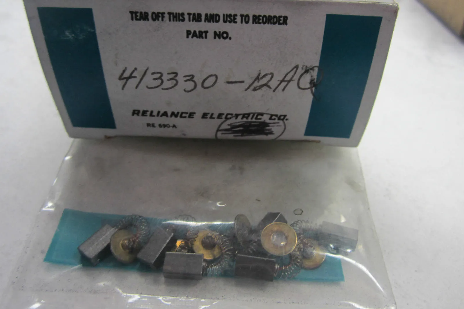 6 NEW RELIANCE ELECTRIC 413330-12AQ TACHOMETER MOTOR BRUSH 41333012AQ