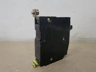 Used SQUARE D QO120 Switchgears British Columbia CA | Lenmark #367164