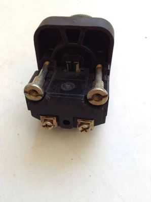 USED Allen-Bradley 800T-P16