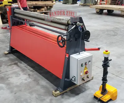 Akyapak 6' x 16 Gauge 3 Roll Initial Pinch Plate Roll