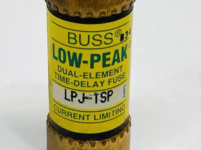 Used Cooper Bussmann 1 Amp Low Peak Dual Element Time Delay Fuse Fuses Michigan US | Maverick Industrial Sales #1483094