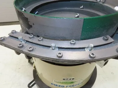 Piezo Vibratory Bowl Feeder 230mm Base Small Parts Sorter 15/32" Pin