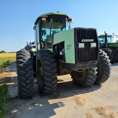 STEIGER PUMA 1000 Tractor | Iron Listing (14)