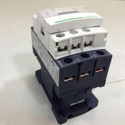 USED TELEMECANIQUE LC1D09
