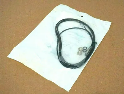 NEW ALLEN BRADLEY 872C-D3CP8-E2 PROXIMITY SENSOR SER.C 872CD3CP8E2