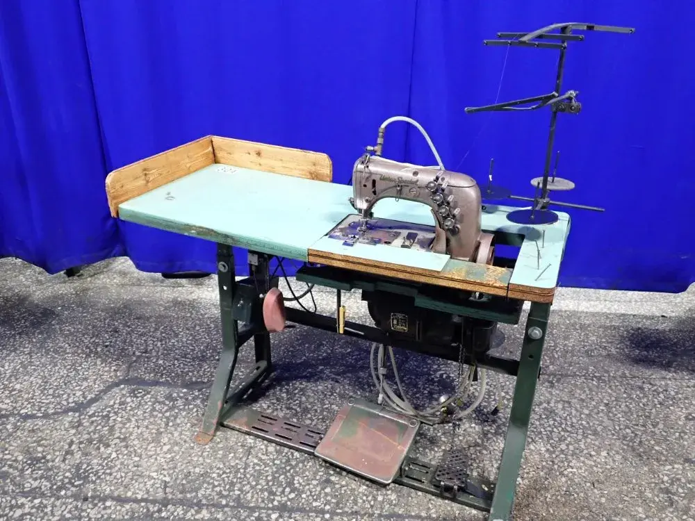 Union Special 8" Throat Sewing Machine