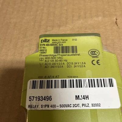 NEW Pilz 890210