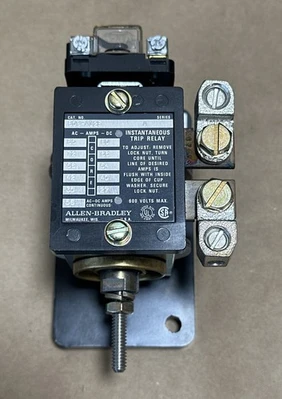 NEW Allen-Bradley 809-A12E