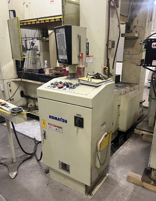 USED 1998 KOMATSU PRESSES KOMATSU E2G300-3UMS PRESS