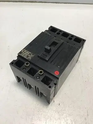 USED GE TED136070 / DISCONNECT