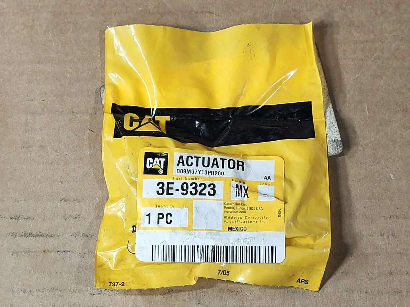 NEW CATERPILLAR 3E-9323