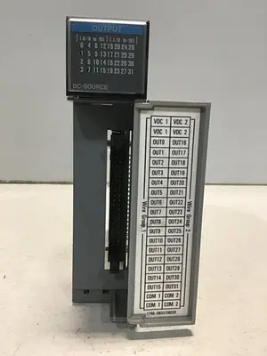 USED ALLEN BRADLEY 1746-OB32 SER D