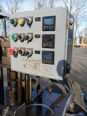 USED CAVALLA POWDER PRESSS AN 9
