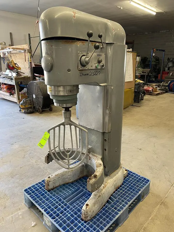 USED HOBART PLANITARY MIXER 140 QT