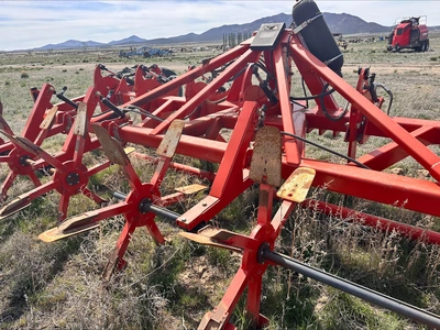 Used _UNKNOWN_ _UNKNOWN_ Cultivators Idaho US | Tri-Steel Manufacturing #1557076