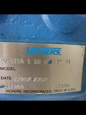 USED VICKERS PVE35QR122C21V1721