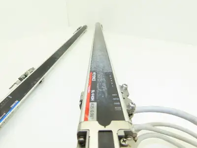 Keyence SL-V40H Light Curtain Transmitter Receiver Set 780mm 24VDC