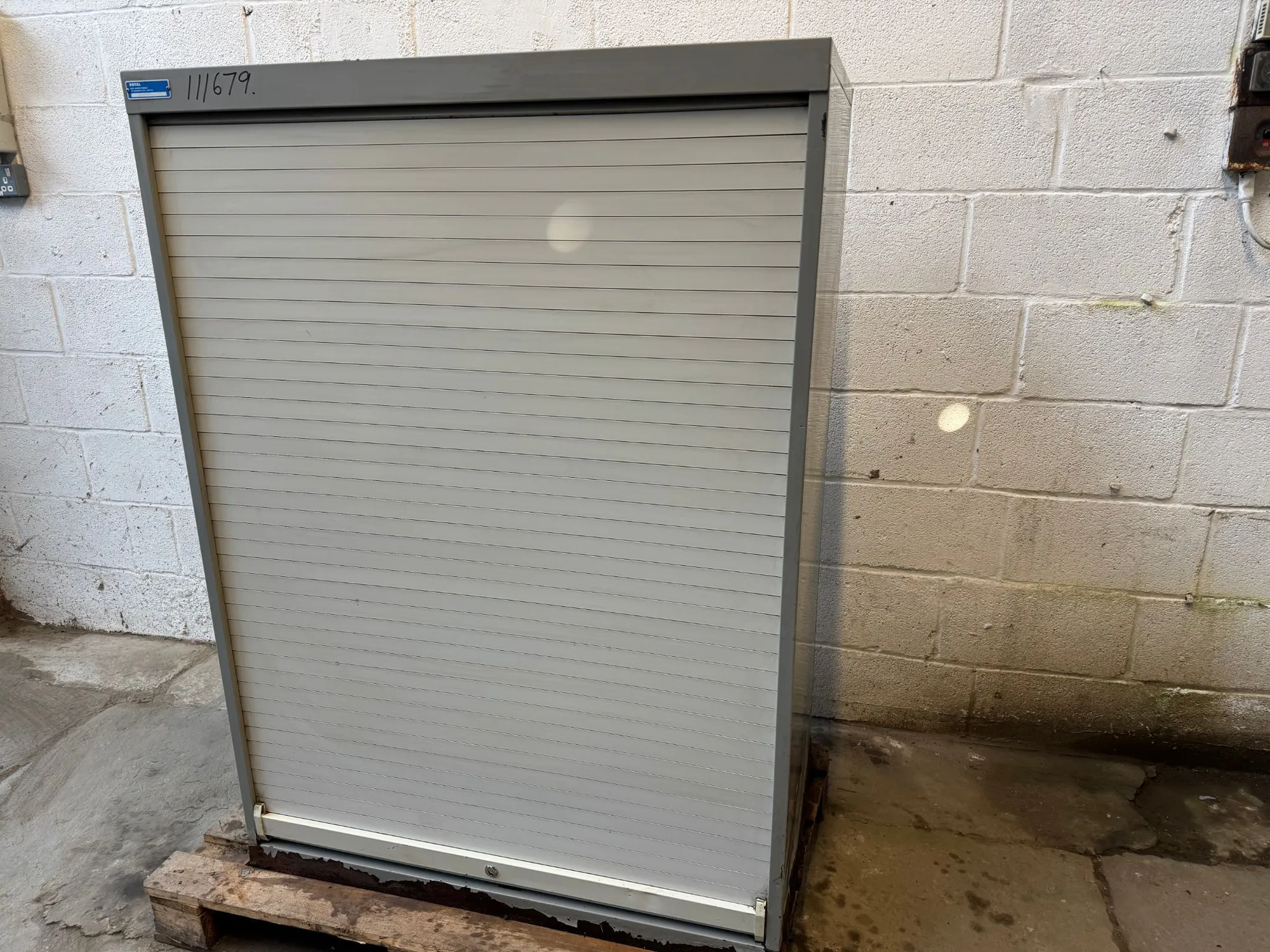 USED ROYAL Tooling cabinet