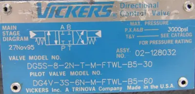 NEW VICKERS 02-128032 SOLENOID VALVE DG5S-8-2N-T-M-FTWL-B5-30 DG4V3S6NMFTWLB560