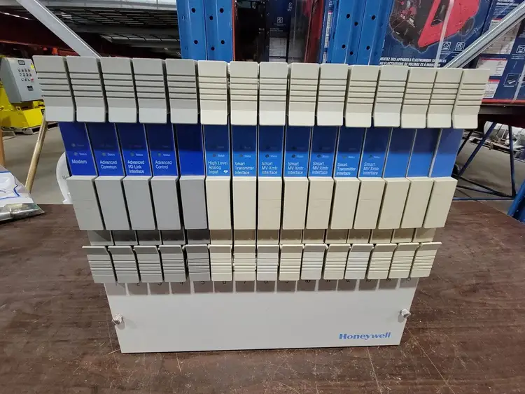 Used HONEYWELL 51401547-100 Misc Electrical & Power Parts British Columbia CA | Lenmark #254196