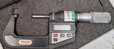 Used STARRETT NO 733 ELECTRONIC MICROMETER Misc Industrial Equipment Kentucky US | Aucto #686605