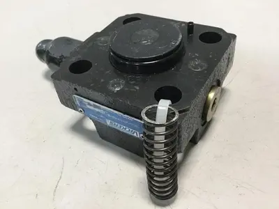 USED VICKERS CVCS25C1S2W245