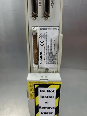USED Siemens 6SN1124-1AA00-0BA1 DRIVE w/6SN1118-0DG23-0AA1 Drive Card