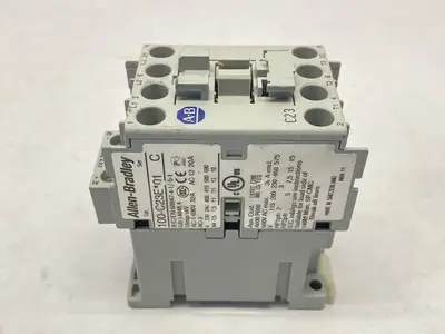 USED ALLEN BRADLEY SER C CONTACTOR 3-POLE 24VDC COIL