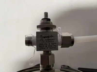 USED Swagelok FILTER HOUSING 5" L X 3" SANITARY FITTING W/ SWAGELOK VALVES