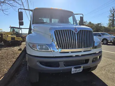 USED 2019 INTERNATIONAL DURASTAR 4300