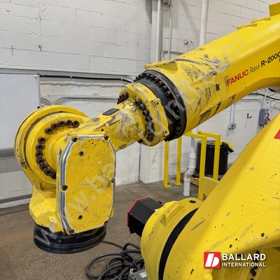 FANUC R-2000iC/270F Robot System w/ R30iB Plus Controller