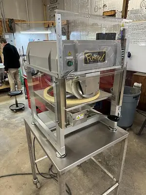 USED 2013 RHEON AUTOMATIC MACHINERY CO. PIZZA SPINNER PM001