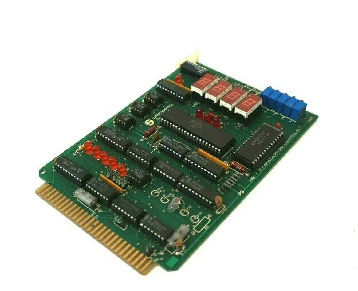 USED CONTEMPORARY CONTROL SYSTEMS 8202-12 PC BOARD 820212