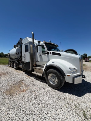 USED 2021 REBEL HURRICANE H1