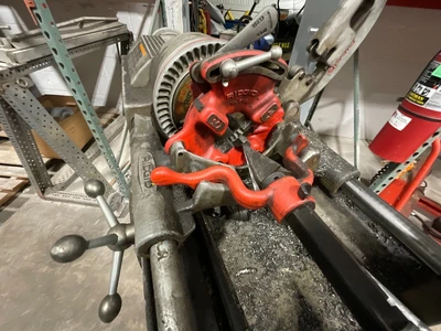 Used RIDGID _UNKNOWN_ Pipe Threaders Wisconsin US | ISP Equipment Group #1319084