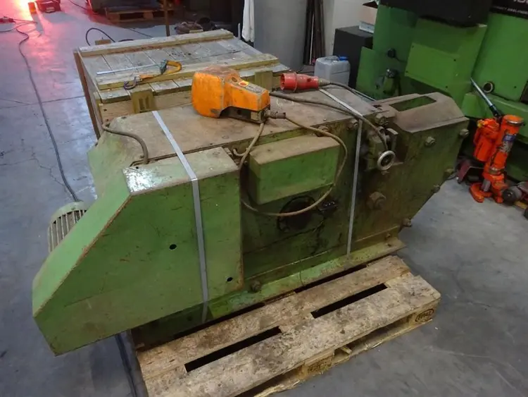 Used PEDDINGHAUS REBAR SHEAR Tube & Bar Straighteners BE | Apt International N.V #362451