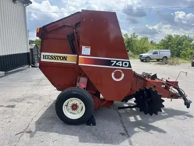 HESSTON 740 ROLL BALER Roll Baler | County Equipment Company LLC (4)