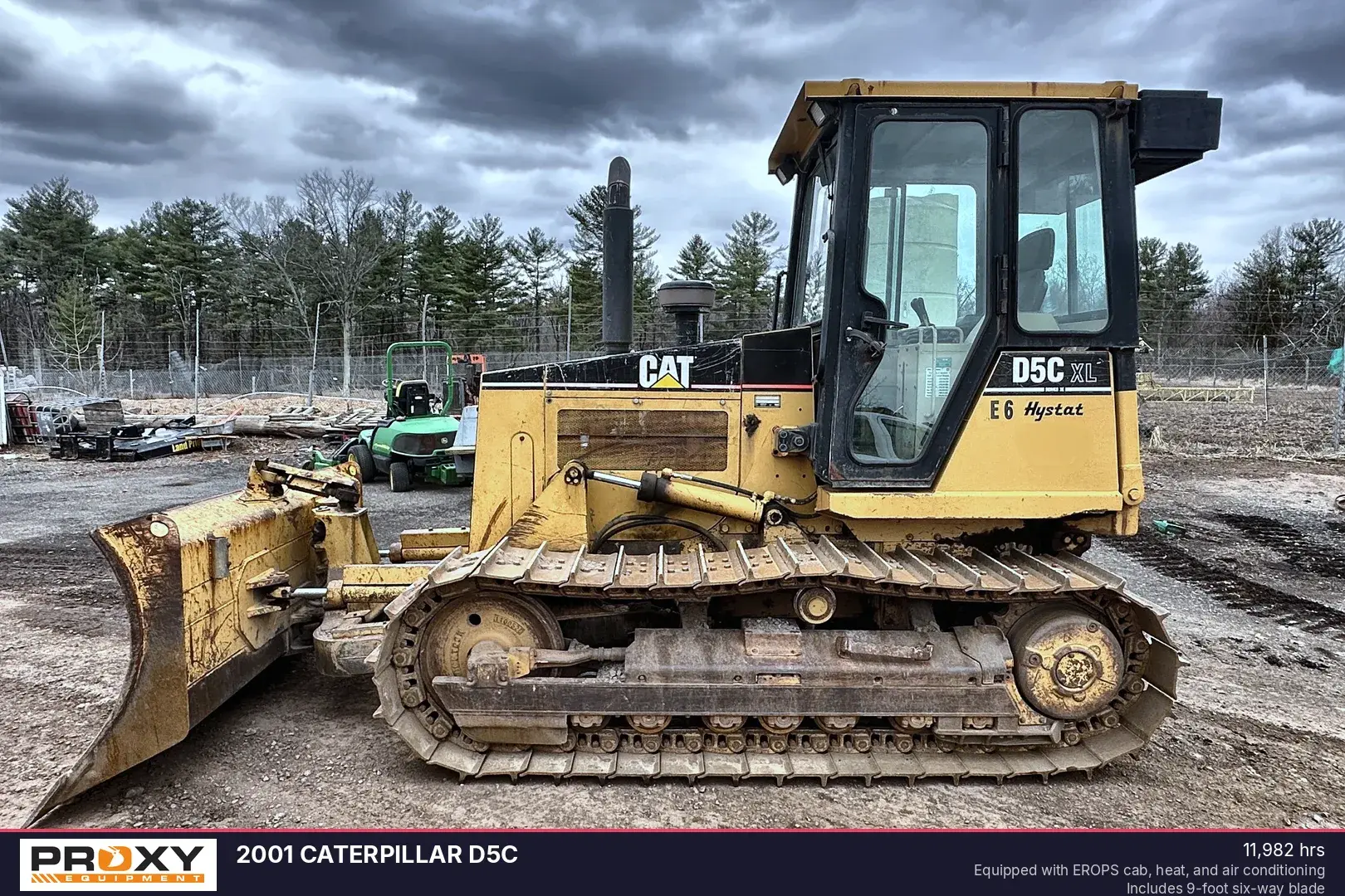 Used 2001 CATERPILLAR D5C Bulldozers Pennsylvania US | Proxy Equipment #1377711