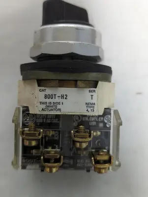 Used ALLEN BRADLEY 800T-H2 Relays & Switches Ohio US | Surplus Asset Holdings #1553667