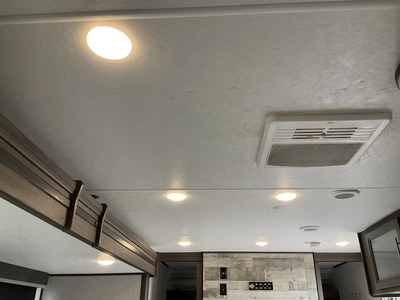 Used 2021 DUTCHMEN KODIAK SE 28 SBH Campers, Caravans, Motorhomes Michigan US | Miedema Asset Management Group #1370117