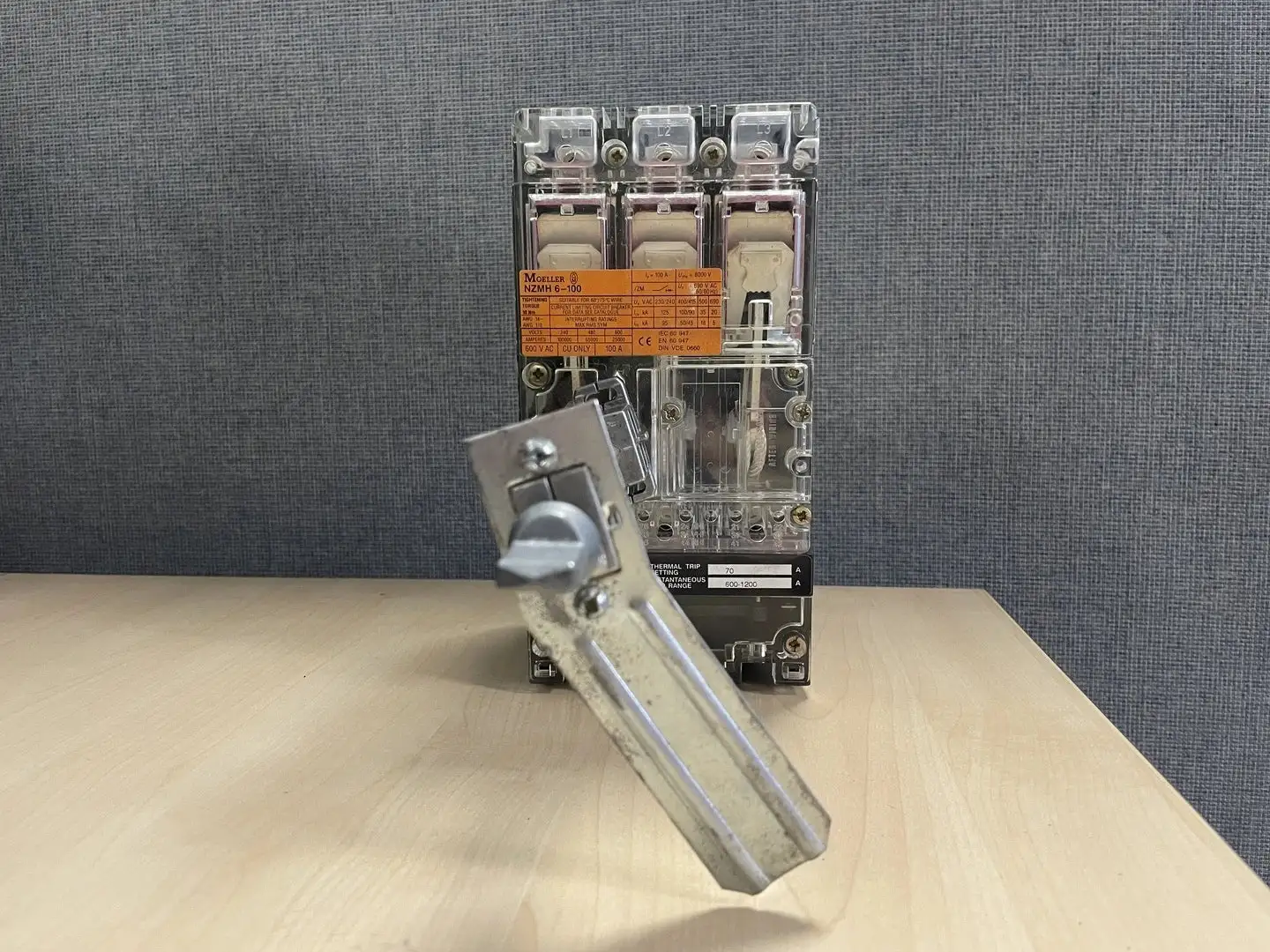 NEW MOELLER NZMH 6-100